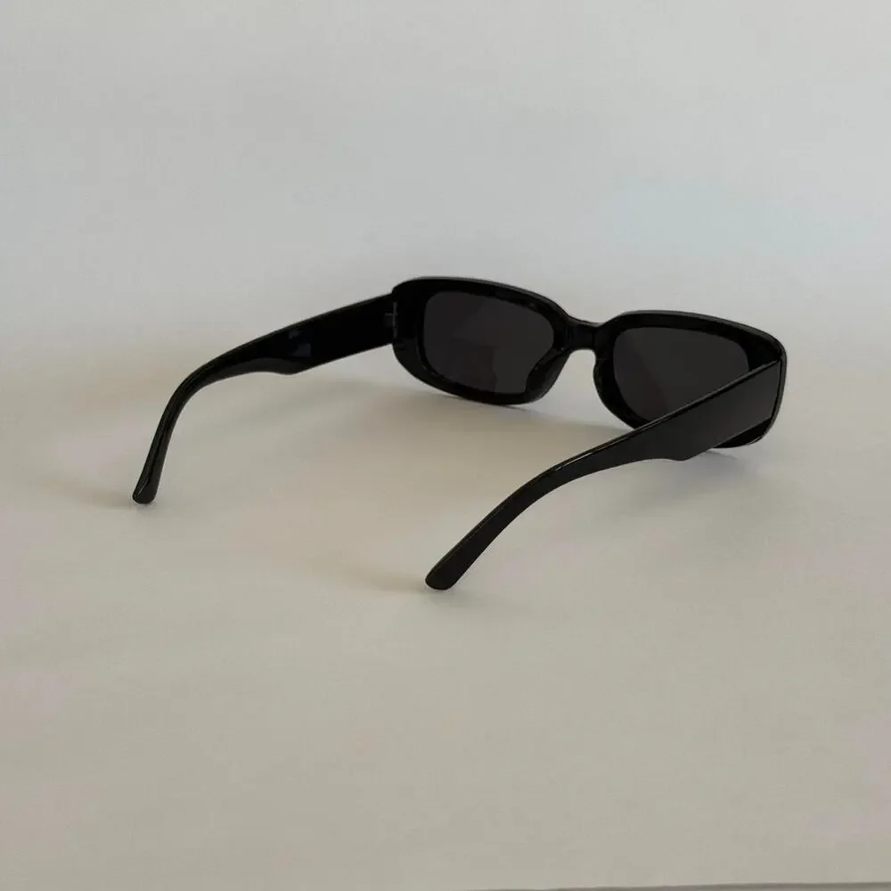 Y2K Clout Goggles – Black Rounded Frame Sunglasses, Unisex, Brand New